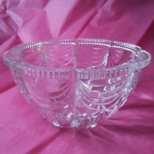 VINTAGE KIG INDONESIA - CLEAR GLASS CANDY DISH - TRINKET BOWL - 5-1/4" x 3"